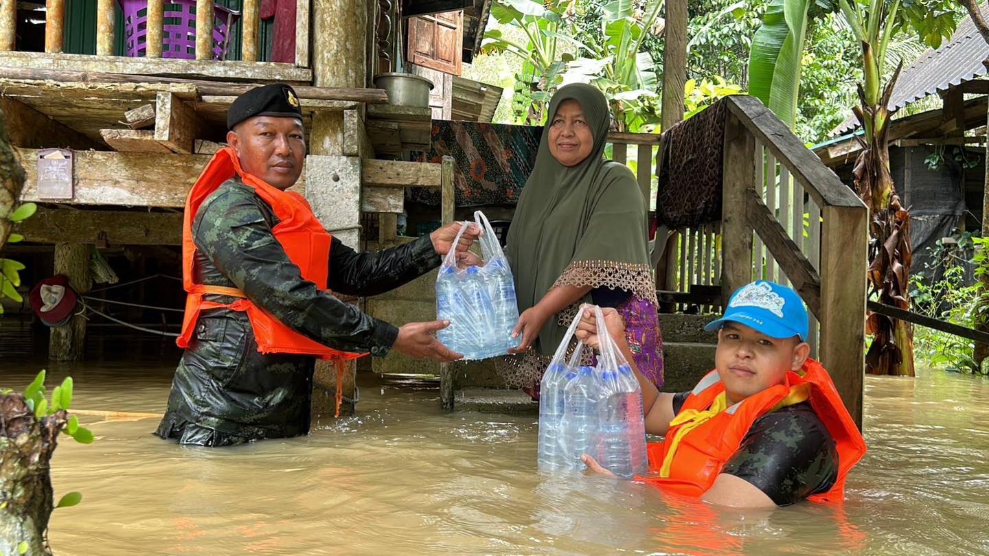 ทหารเป็นที่พึ่งของประชาชนในทุกโอกาส